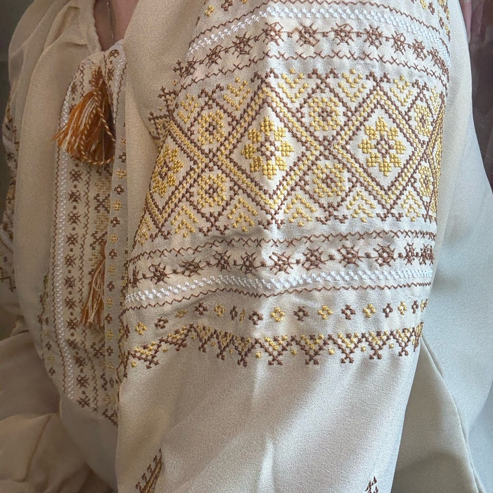 Embroidered Cream Boho Peasant Blouse - Picture 11 of 11